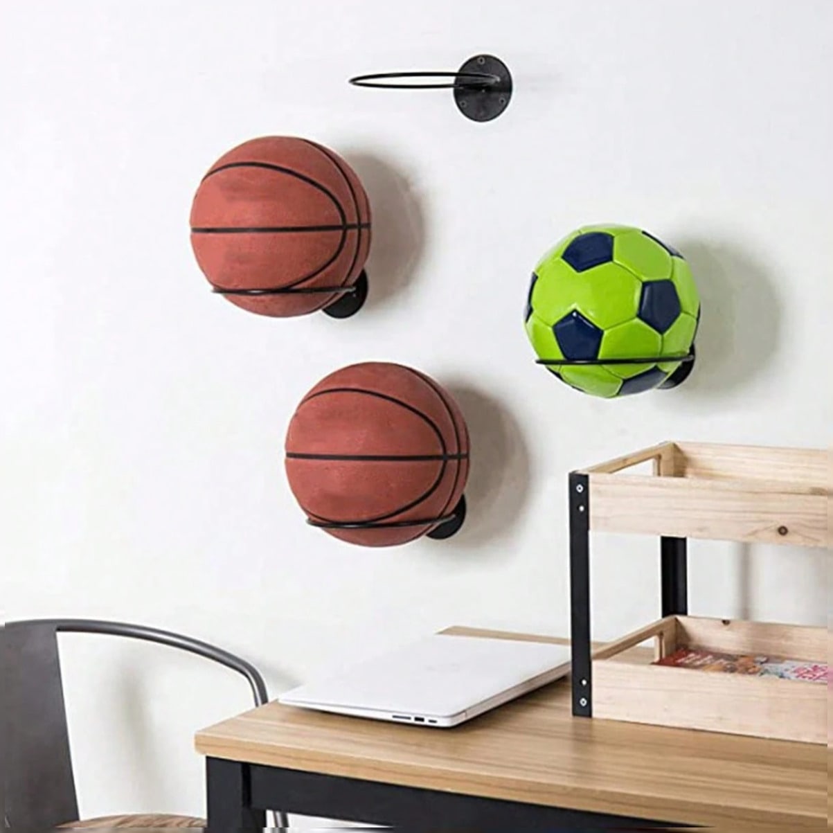 Home Gym On Wall - Rak Pajangan Bola Basket yang Hemat