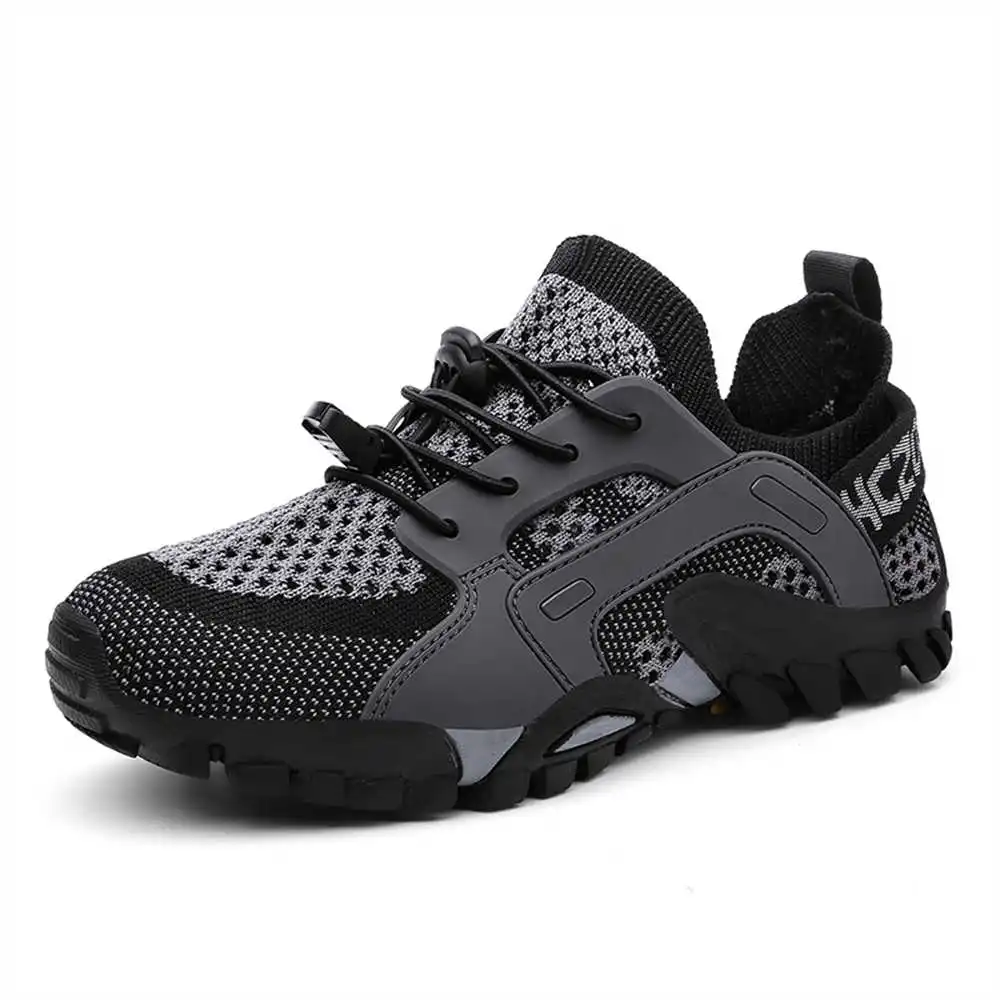 Sepatu olahraga pria, ukuran 4 - Home Gym Luxury ulasan dan harga